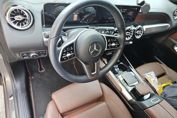 Used Mercedes-Benz GLB 2020 GLB 200 First Edition Special Version Steering Wheel