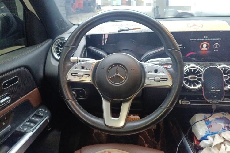 Used Mercedes-Benz GLB 2020 Facelift GLB 200 Fashion Edition Steering Wheel