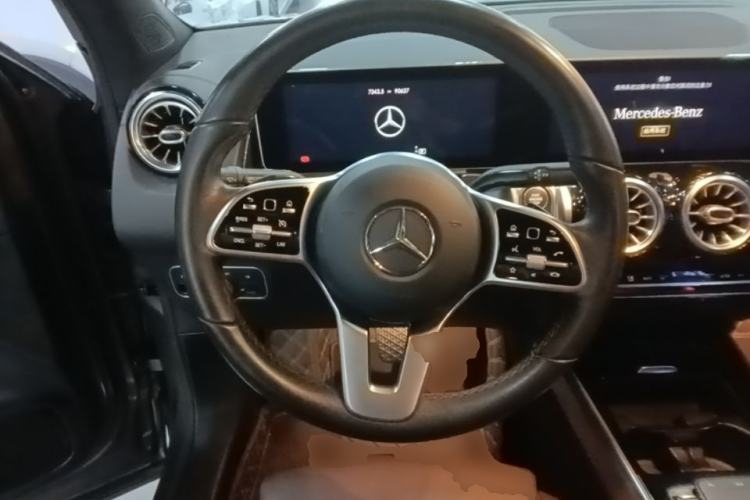 Used Mercedes-Benz GLB 2020 Facelift GLB 200 Fashion Edition Steering Wheel