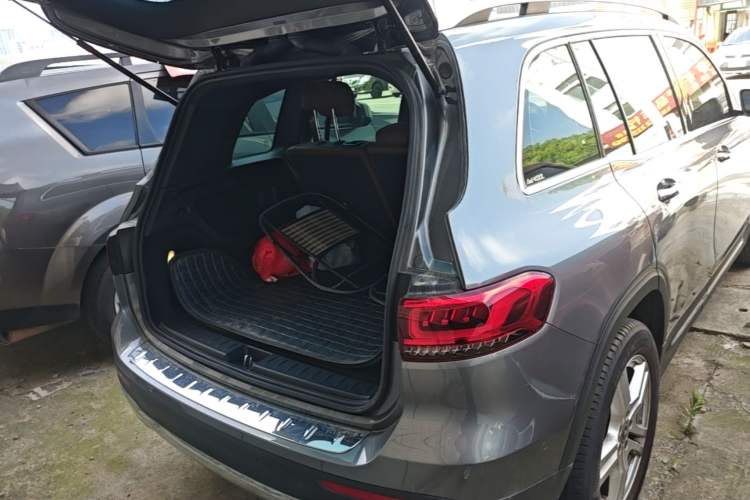 Used Mercedes-Benz GLB 2020 GLB 200 Dynamic Edition Trunk