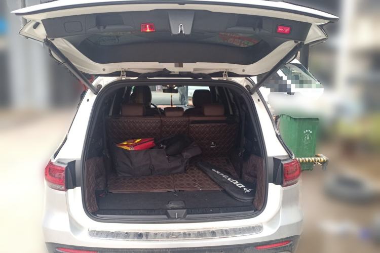 Used Mercedes-Benz GLB 2020 Facelift GLB 200 Fashion Edition Trunk