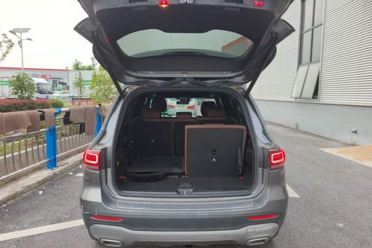 Used Mercedes-Benz GLB 2020 GLB 200 First Edition Special Version Trunk