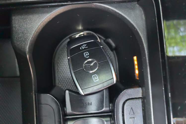 Used Mercedes-Benz GLB 2020 Facelift GLB 200 Fashion Edition Vehicle Key