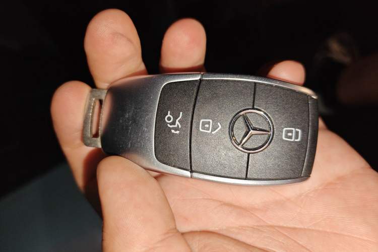 Used Mercedes-Benz GLB 2020 Updated GLB 200 Dynamic Edition Vehicle Key