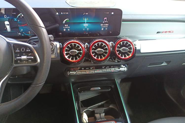 Used Mercedes-Benz GLB 2020 GLB 180 Fashion Model Audio And AC Panel