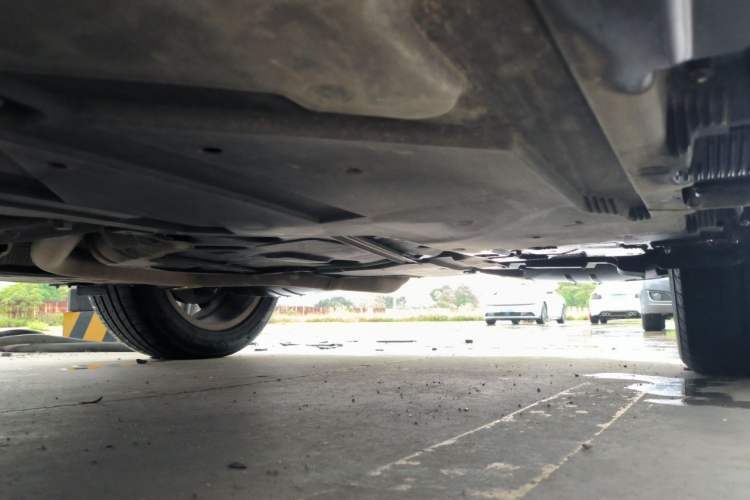 Used Mercedes-Benz GLB 2020 GLB 180 Fashion Model Chassis Rear Left