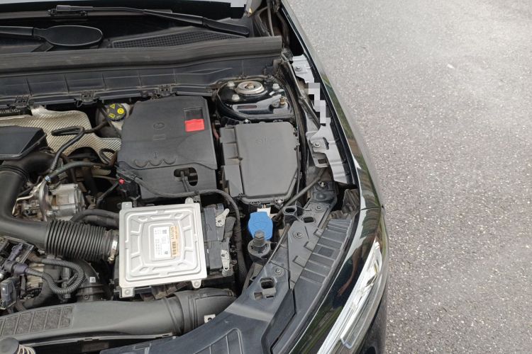 Used Mercedes-Benz GLB 2020 Facelift GLB 200 Fashion Edition Engine Bay Left