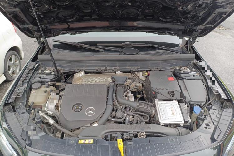 Used Mercedes-Benz GLB 2020 Facelift GLB 200 Fashion Edition Engine Bay