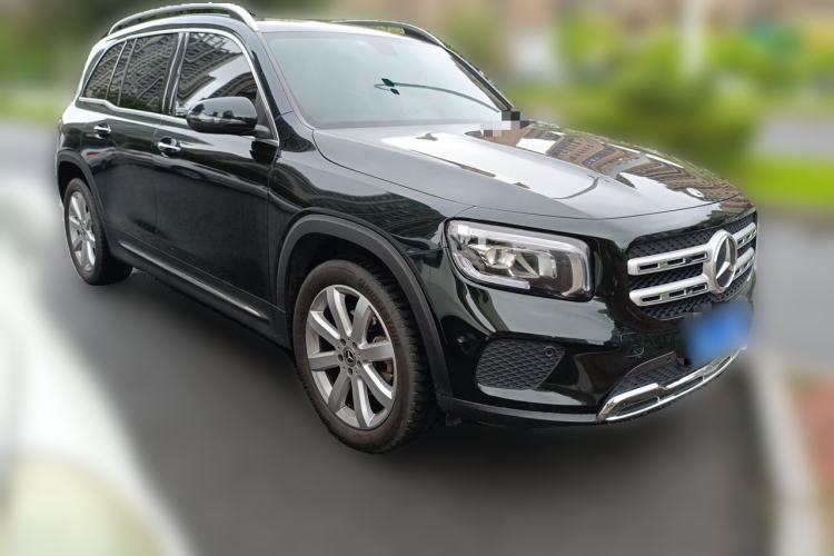 Used Mercedes-Benz GLB 2020 Facelift GLB 200 Fashion Edition Front Right 45 Deg