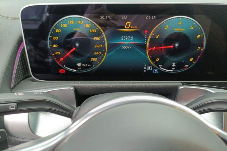 Used Mercedes-Benz GLB 2020 Facelift GLB 200 Fashion Edition Instrument Cluster