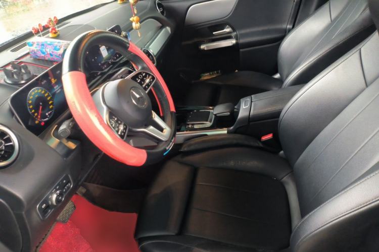 Used Mercedes-Benz GLB 2020 GLB 180 Fashion Model Left Front Seat