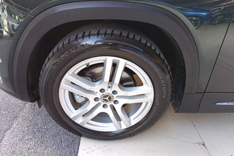 Used Mercedes-Benz GLB 2020 GLB 180 Fashion Model Left Front Wheel Hub