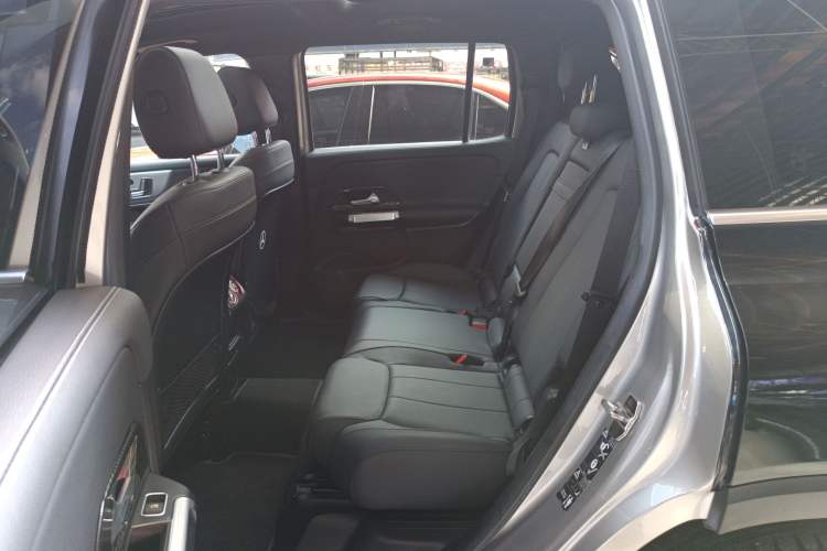 Used Mercedes-Benz GLB 2020 GLB 180 Fashion Model Left Rear Seat