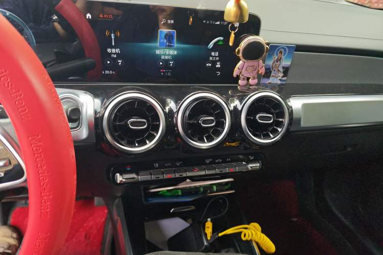 Used Mercedes-Benz GLB 2020 GLB 180 Fashion Model Audio And AC Panel