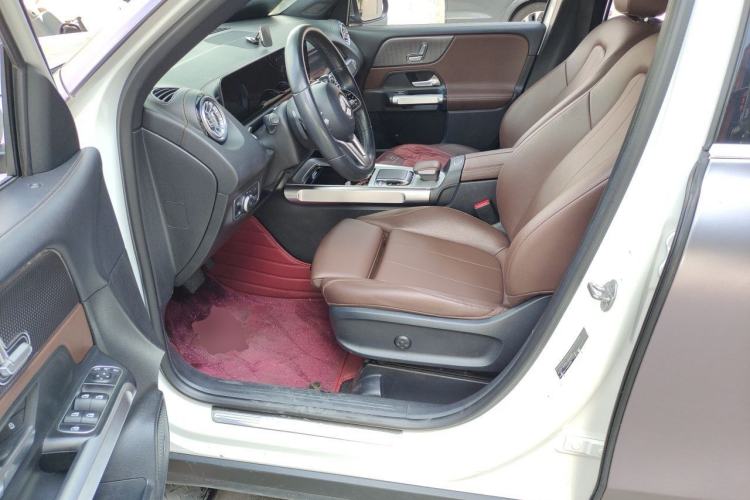 Used Mercedes-Benz GLB 2020 GLB 200 Dynamic Edition Driver Seat
