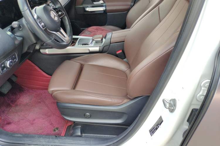 Used Mercedes-Benz GLB 2020 GLB 200 Dynamic Edition Left Front Seat