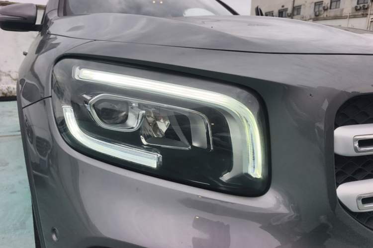 Used Mercedes-Benz GLB 2020 Facelift GLB 200 Fashion Edition Right Front Headlight