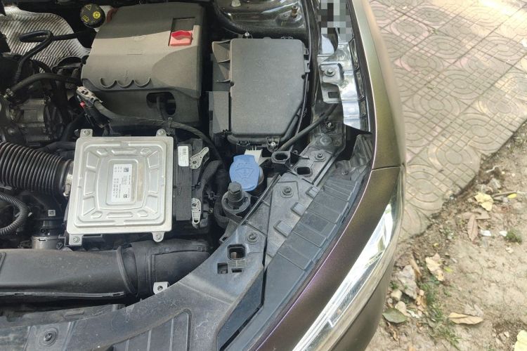 Used Mercedes-Benz GLB 2020 GLB 200 Stylish Edition Engine Bay Left