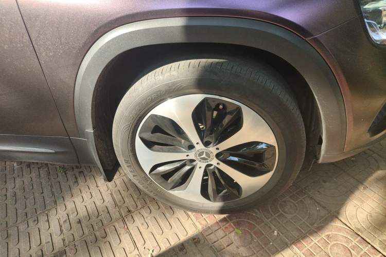 Used Mercedes-Benz GLB 2020 GLB 200 Stylish Edition Right Front Wheel Hub