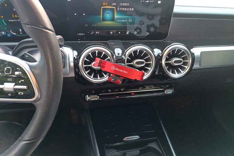 Used Mercedes-Benz GLB 2020 Updated GLB 200 Dynamic Edition Audio And AC Panel