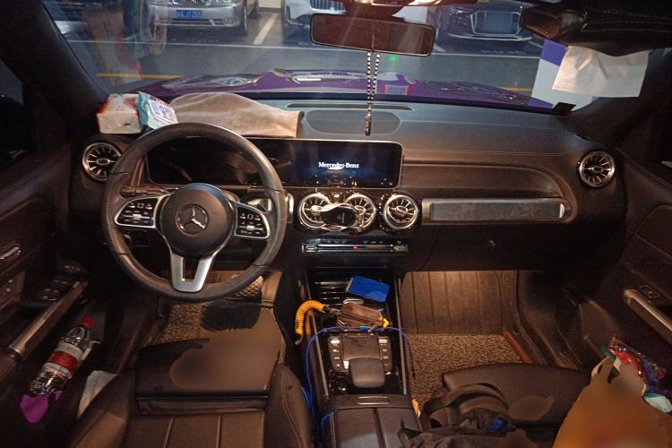 Used Mercedes-Benz GLB 2020 Updated GLB 200 Dynamic Edition Center Console