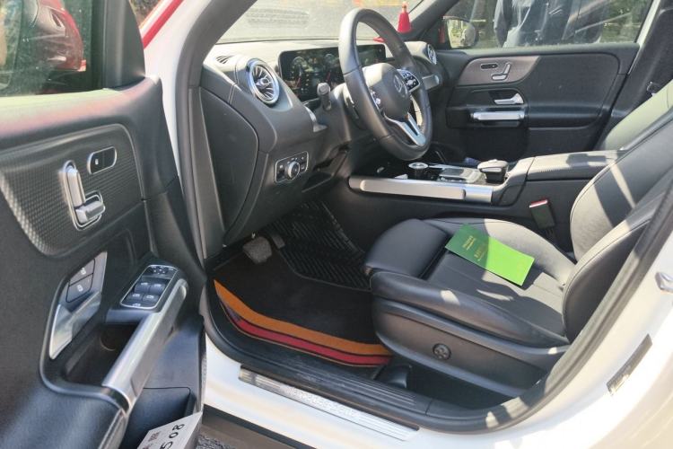 Used Mercedes-Benz GLB 2020 Facelift GLB 200 Fashion Edition Driver Seat
