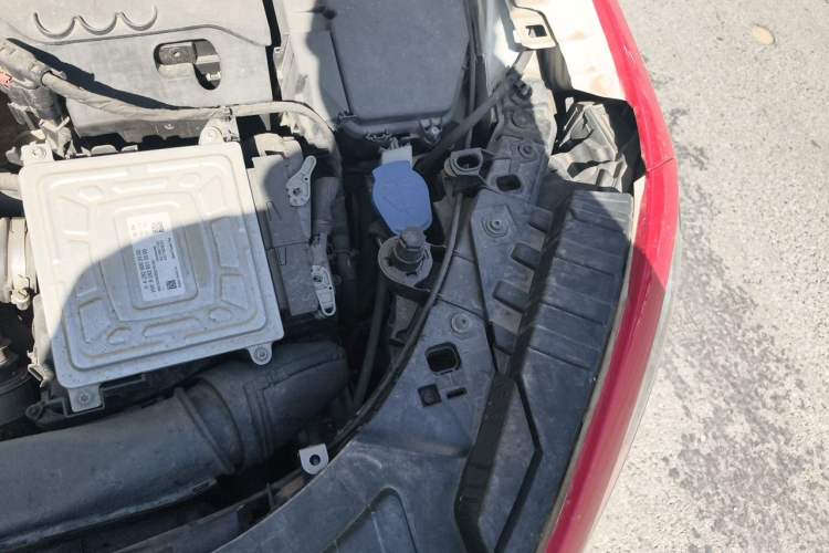 Used Mercedes-Benz GLB 2020 Facelift GLB 200 Fashion Edition Engine Bay Left