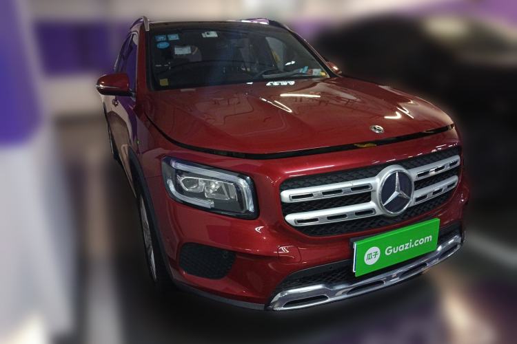 Used Mercedes-Benz GLB 2020 Updated GLB 200 Dynamic Edition Front Right 45 Deg