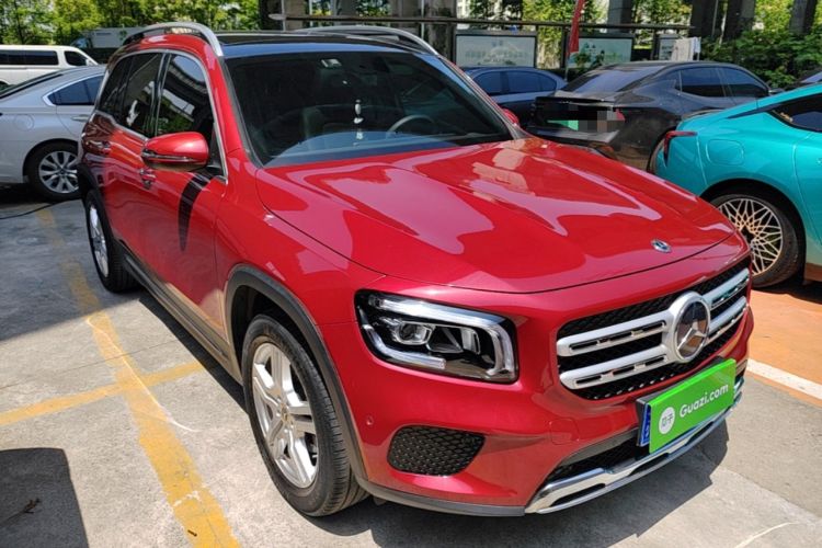 Used Mercedes-Benz GLB 2020 Updated GLB 200 Dynamic Edition Front Right 45 Deg