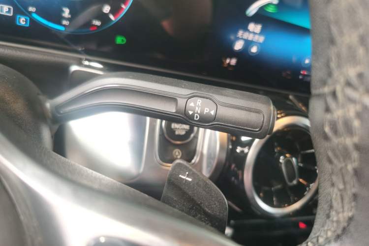 Used Mercedes-Benz GLB 2020 GLB 180 Fashion Model Gear Lever