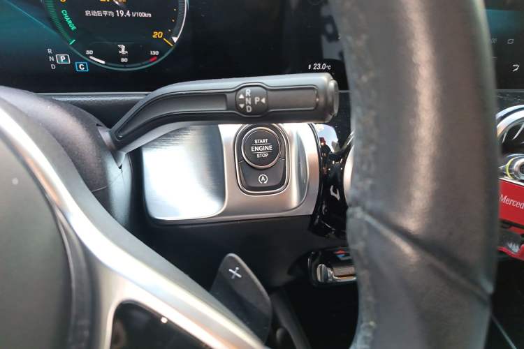 Used Mercedes-Benz GLB 2020 Updated GLB 200 Dynamic Edition Gear Lever