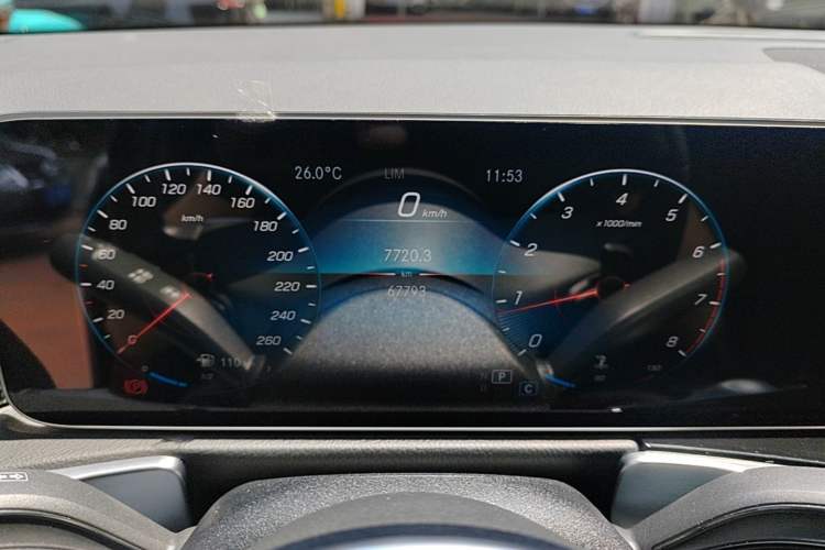 Used Mercedes-Benz GLB 2020 Updated GLB 200 Dynamic Edition Instrument Cluster