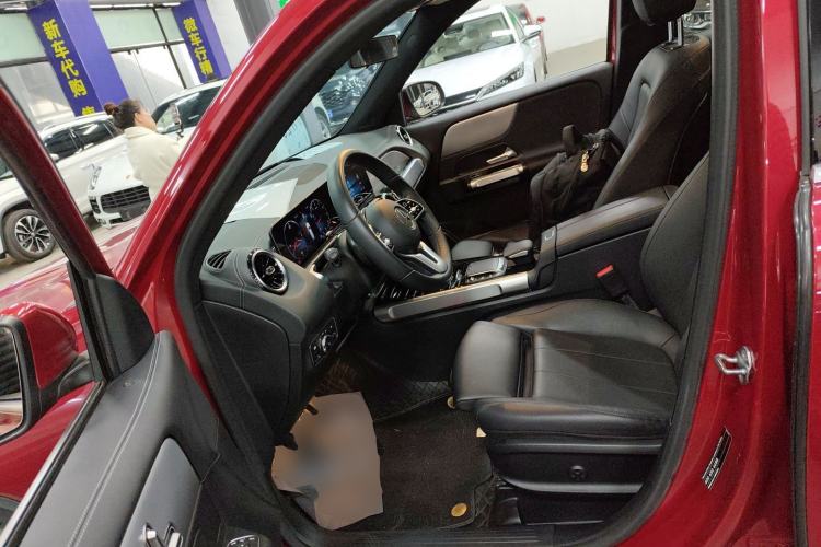 Used Mercedes-Benz GLB 2020 GLB 180 Fashion Model Left Front Seat
