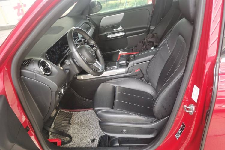 Used Mercedes-Benz GLB 2020 GLB 180 Fashion Model Left Front Seat