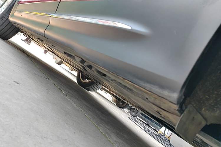 Used Mercedes-Benz GLB 2020 Updated GLB 200 Dynamic Edition Left Side Sill