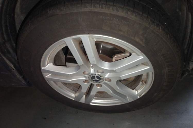 Used Mercedes-Benz GLB 2020 Updated GLB 200 Dynamic Edition Right Front Wheel Hub