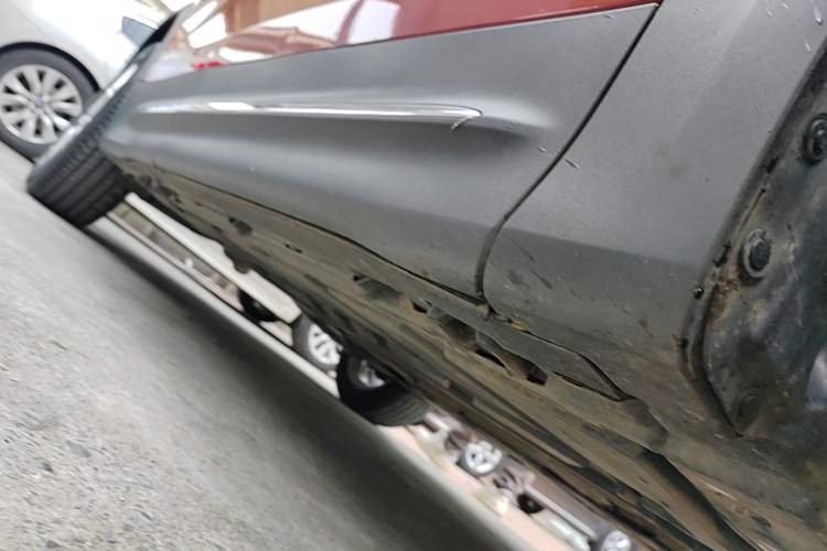 Used Mercedes-Benz GLB 2020 Updated GLB 200 Dynamic Edition Right Side Sill