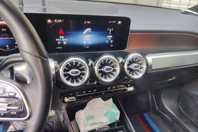 Used Mercedes-Benz GLB 2020 GLB 200 First Edition Special Version Audio And AC Panel