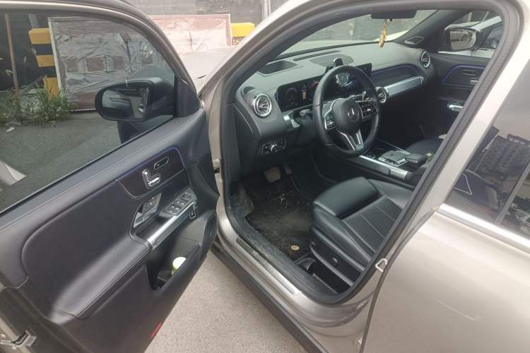 Used Mercedes-Benz GLB 2020 GLB 200 Stylish Edition Driver Seat