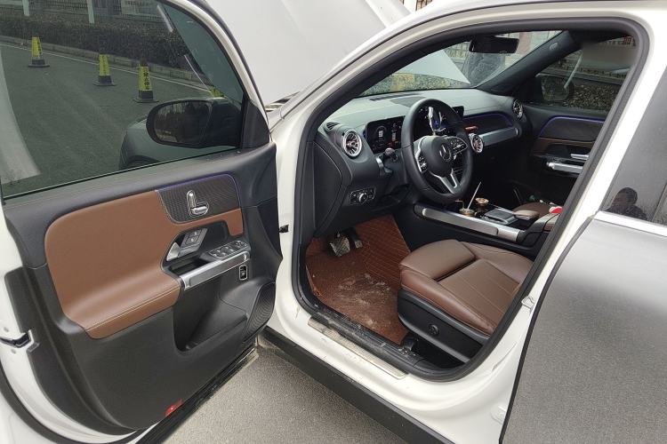 Used Mercedes-Benz GLB 2020 Updated GLB 200 Dynamic Edition Driver Seat