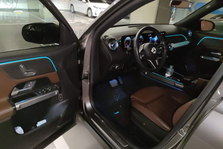 Used Mercedes-Benz GLB 2020 Updated GLB 200 Dynamic Edition Driver Seat