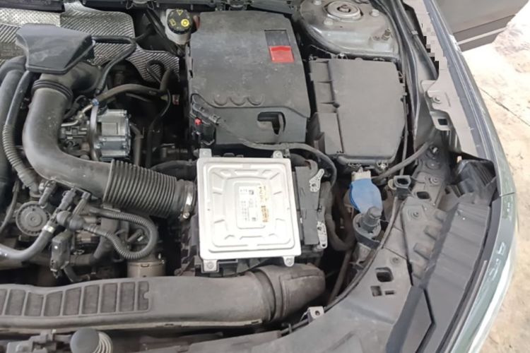 Used Mercedes-Benz GLB 2020 Updated GLB 200 Dynamic Edition Engine Bay Left