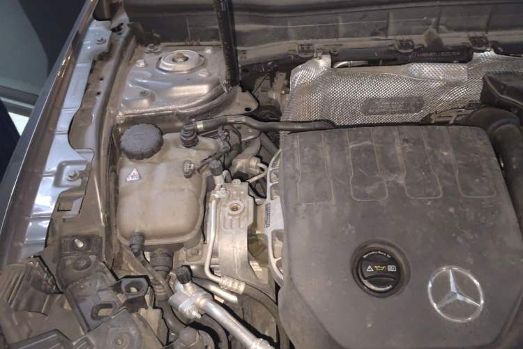 Used Mercedes-Benz GLB 2020 GLB 200 Dynamic Edition Engine Bay Right