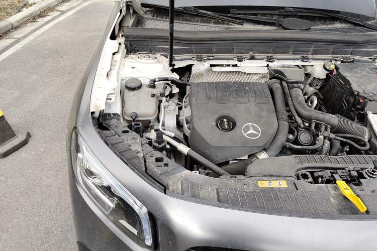 Used Mercedes-Benz GLB 2020 Updated GLB 200 Dynamic Edition Engine Bay Right