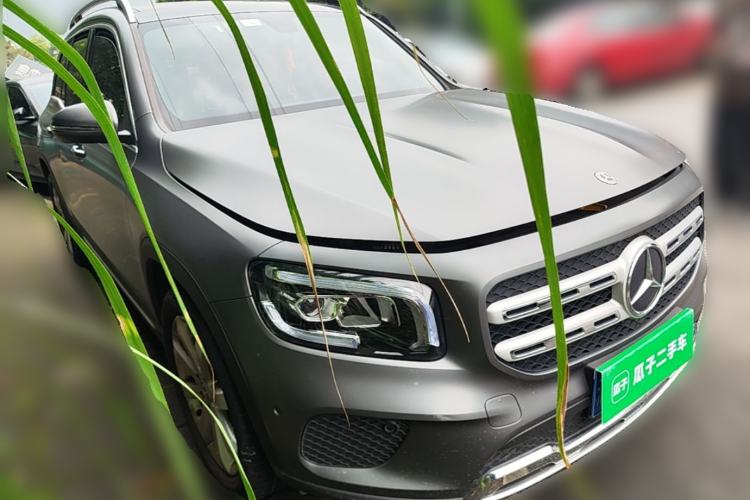 Used Mercedes-Benz GLB 2020 Facelift GLB 200 Fashion Edition Front Right 45 Deg
