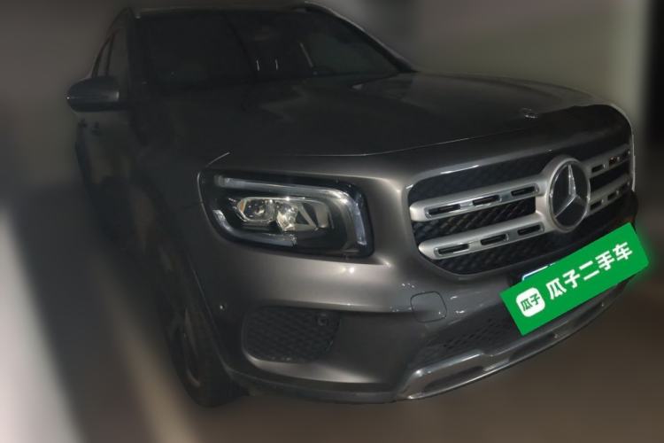 Used Mercedes-Benz GLB 2020 Facelift GLB 200 Fashion Edition Front Right 45 Deg
