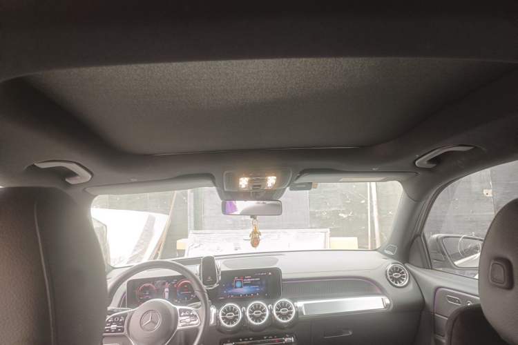 Used Mercedes-Benz GLB 2020 GLB 200 Stylish Edition Headliner