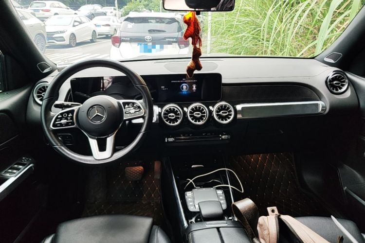 Used Mercedes-Benz GLB 2020 Facelift GLB 200 Fashion Edition Headliner