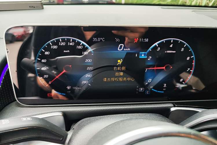Used Mercedes-Benz GLB 2020 Facelift GLB 200 Fashion Edition Instrument Cluster