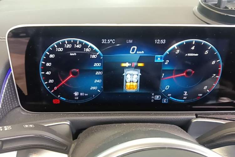 Used Mercedes-Benz GLB 2020 Updated GLB 200 Dynamic Edition Instrument Cluster